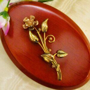 LOUIS STERN Gold Filled Repousse Flower Brooch ~ RETRO 10K Gold Filled Brooch